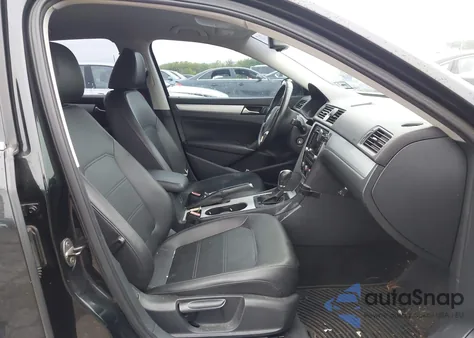 2013 Volkswagen Passat 2.5L Se from USA, damaged, VIN 1VWBP7A30DC090709